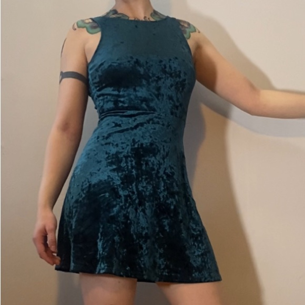 Teal Velvet Sleeveless Dress